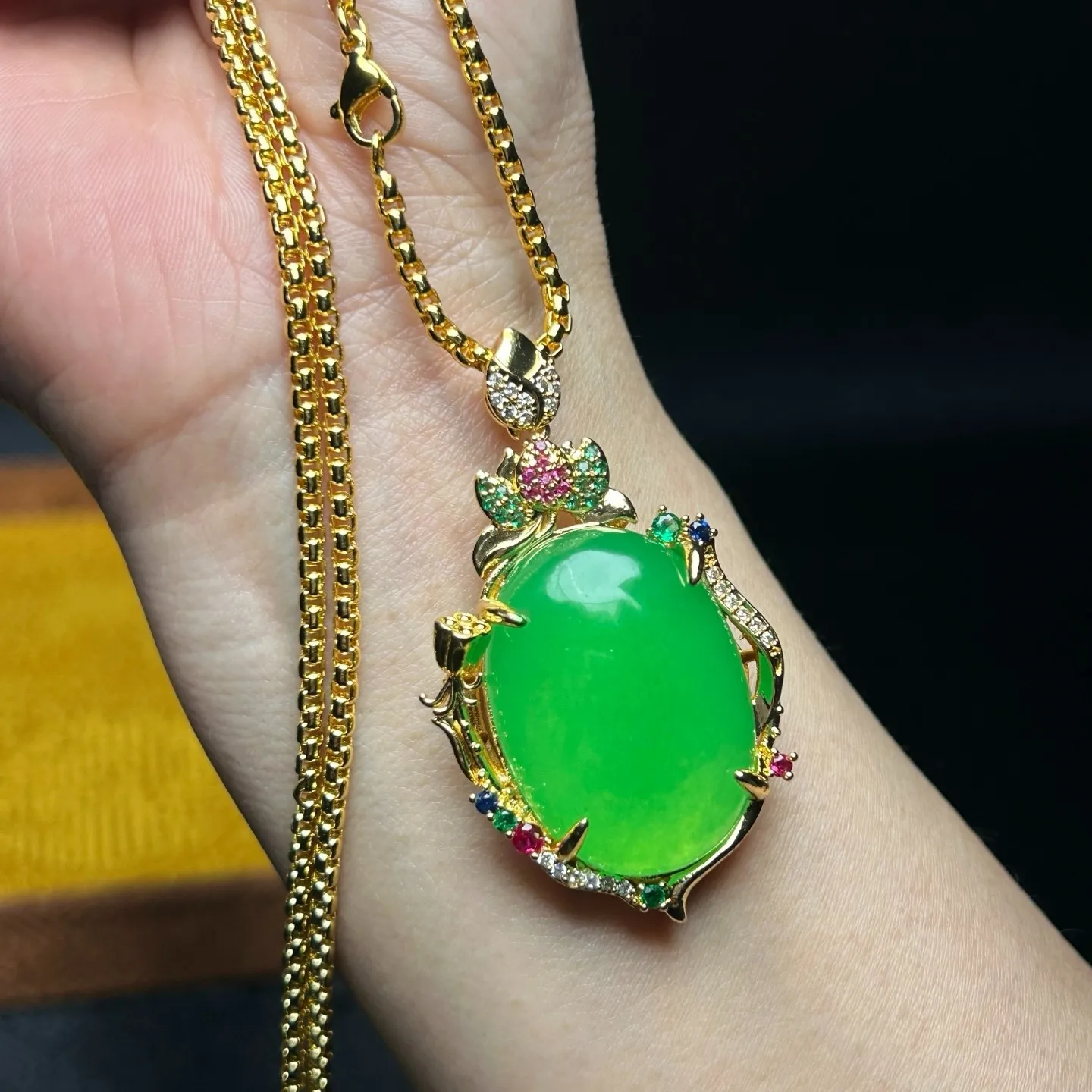 inlay Nature ice green Burmese Jade Jadeite lucky charm Amulet Pendant&Necklaces
