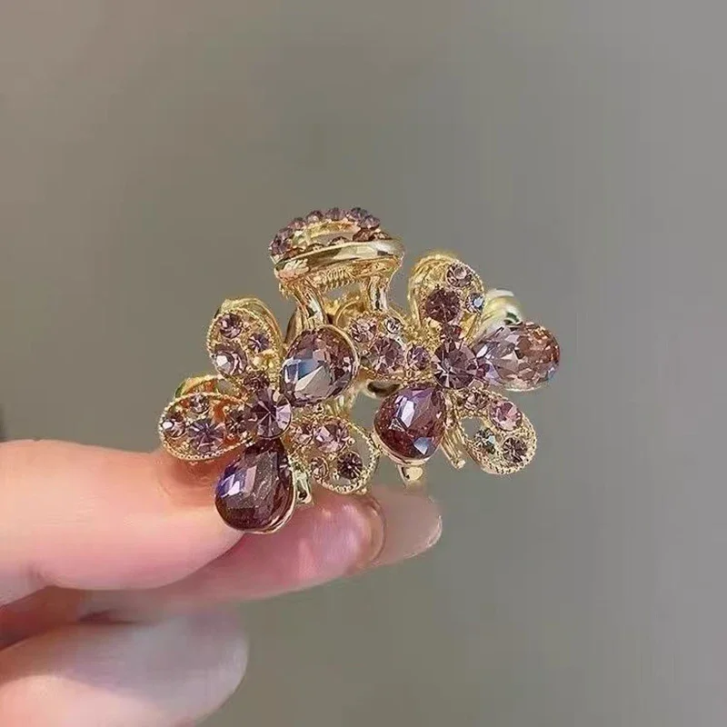 Koreanischen Stil Lila Kristall Strass Blume Kleine Haar Klaue High-end-Exquisite frauen Pony Seite Haar Grip Haar zubehör