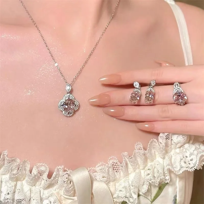 

Ele Faionable Versatile Ring Earring Set Embedded Zircon Four Le Clover Nelace Jewelry Tee Piece Set High End Design