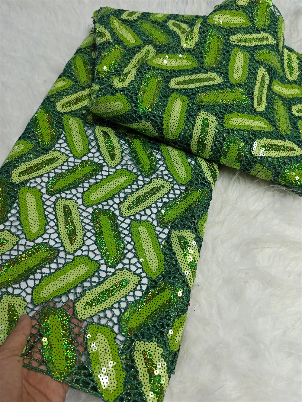 

2025 African Nigerian High-Quality Embroidery Mesh Lace Fabric French Tulle Sequins for Wedding Party Dresses 5 Yards JH0089