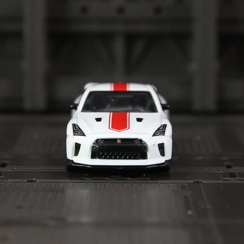 1: 64 simulação Nissan GT-R35, modelo estático, carro de presente colecionável de metal
