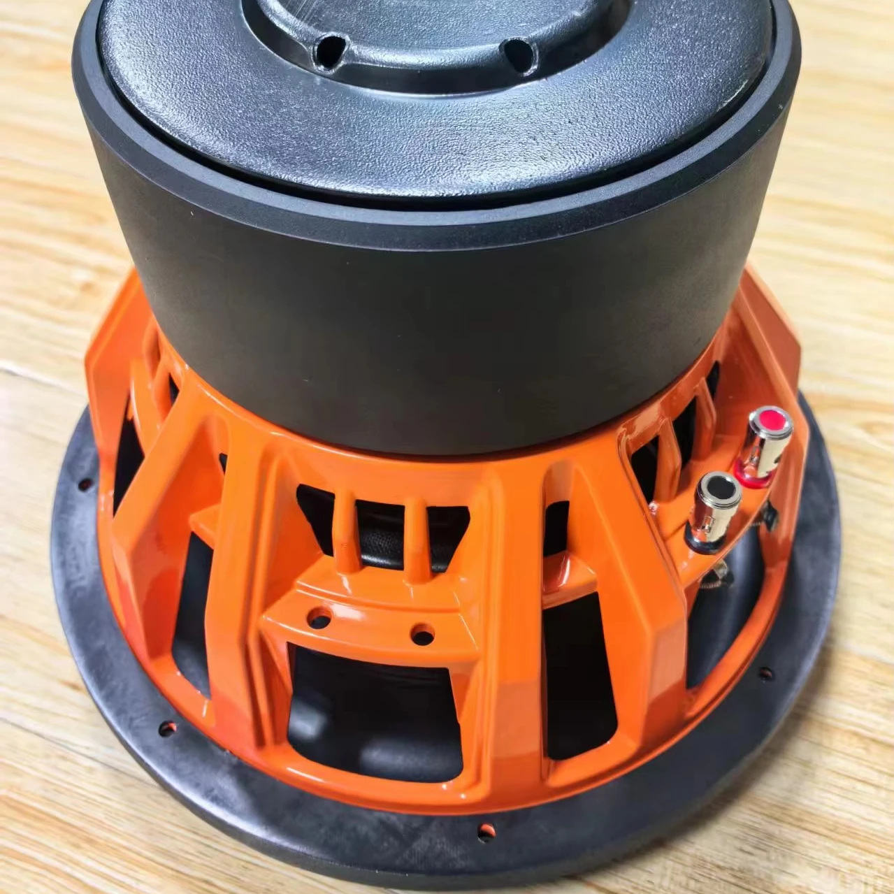 

12-inch High-power Subwoofer Car Subwoofer Speaker with an Orange Frame Car Speaker