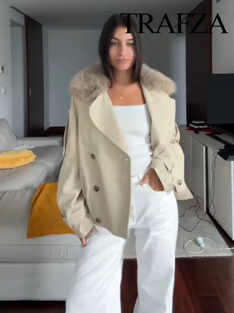

TRAFZA Woman Street Style Lapel Double-Breasted Pocket Decoration Short Coats 2025 Fashion Women Casual Loose Jackets Mujer