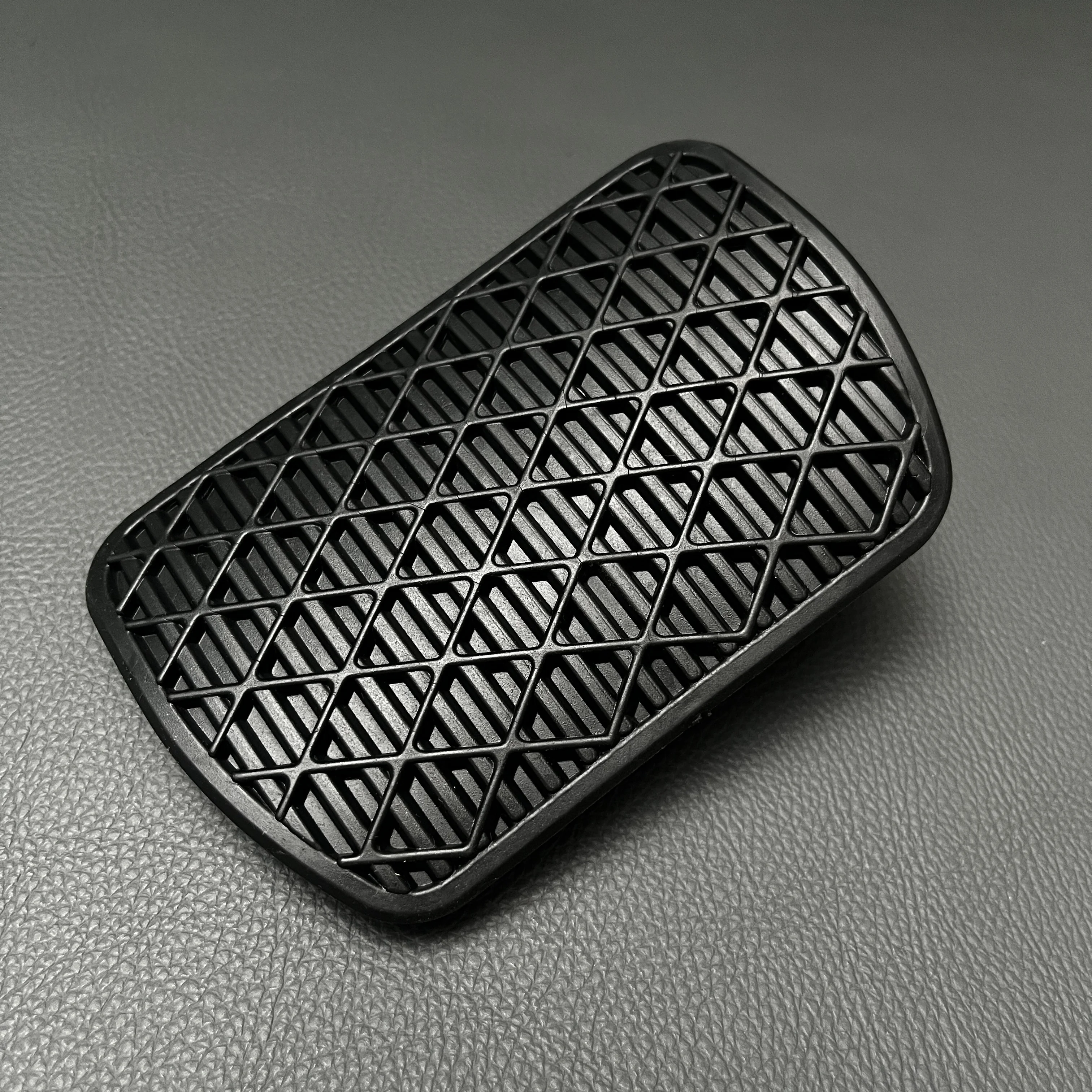 Bremspedalabdeckung Automatikgetriebe für Mercedes-Benz W221 S300 S350 ML350 R300 R350 W140 1232910082 A1232910082 – Detail 2