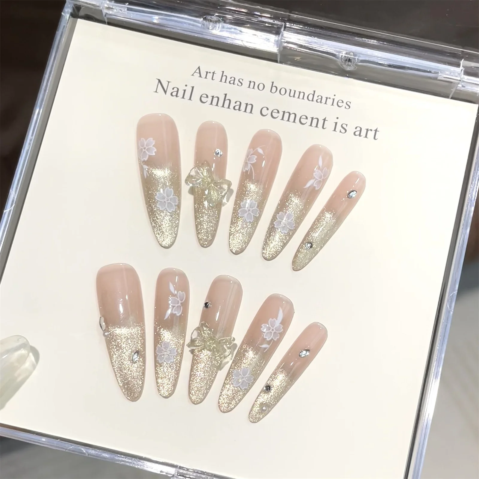 Imprensa feita à mão em unhas borboleta azul glitter cristal curto unhas falsas para mulheres menina wearable doce olho de gato unhas falsas dicas