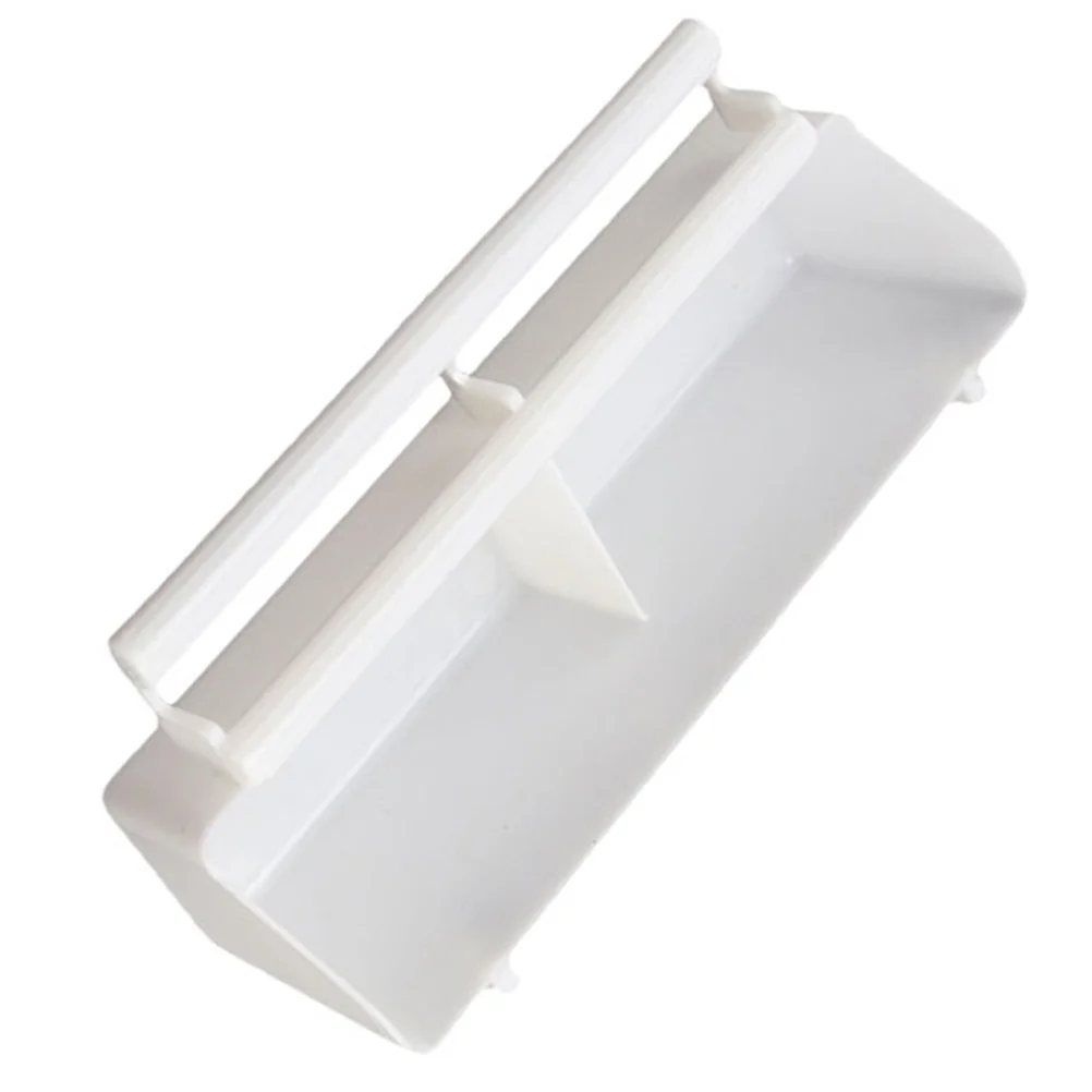 

Plastic Bird Feeder for Cage Parrot Food Bowl Chicken Water Cup Suet Cake Container Window Feeders Pets Supply