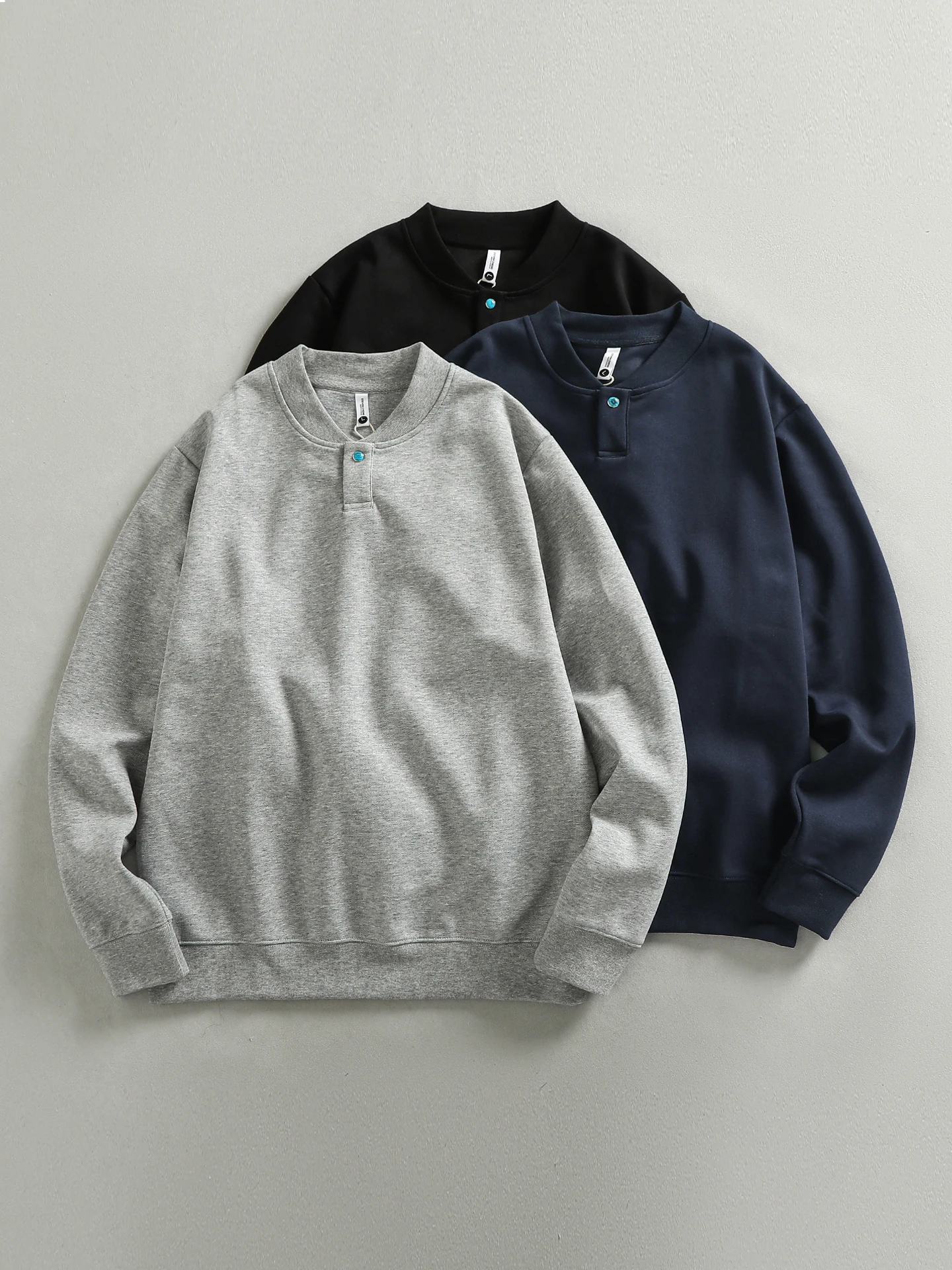 

Luxury Knitted Baseball Collar Sweatshirt for Men with Gem Button Design Long Sleeve Spring Autumn Versatile Trendy Youthful Top