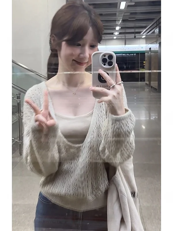 Loose V-Neck Hollow out Knitted Top Women's Daily Wear Long Sleeve Tank Two-Piece Set Korean Style Straight Cut Breathable Warm
