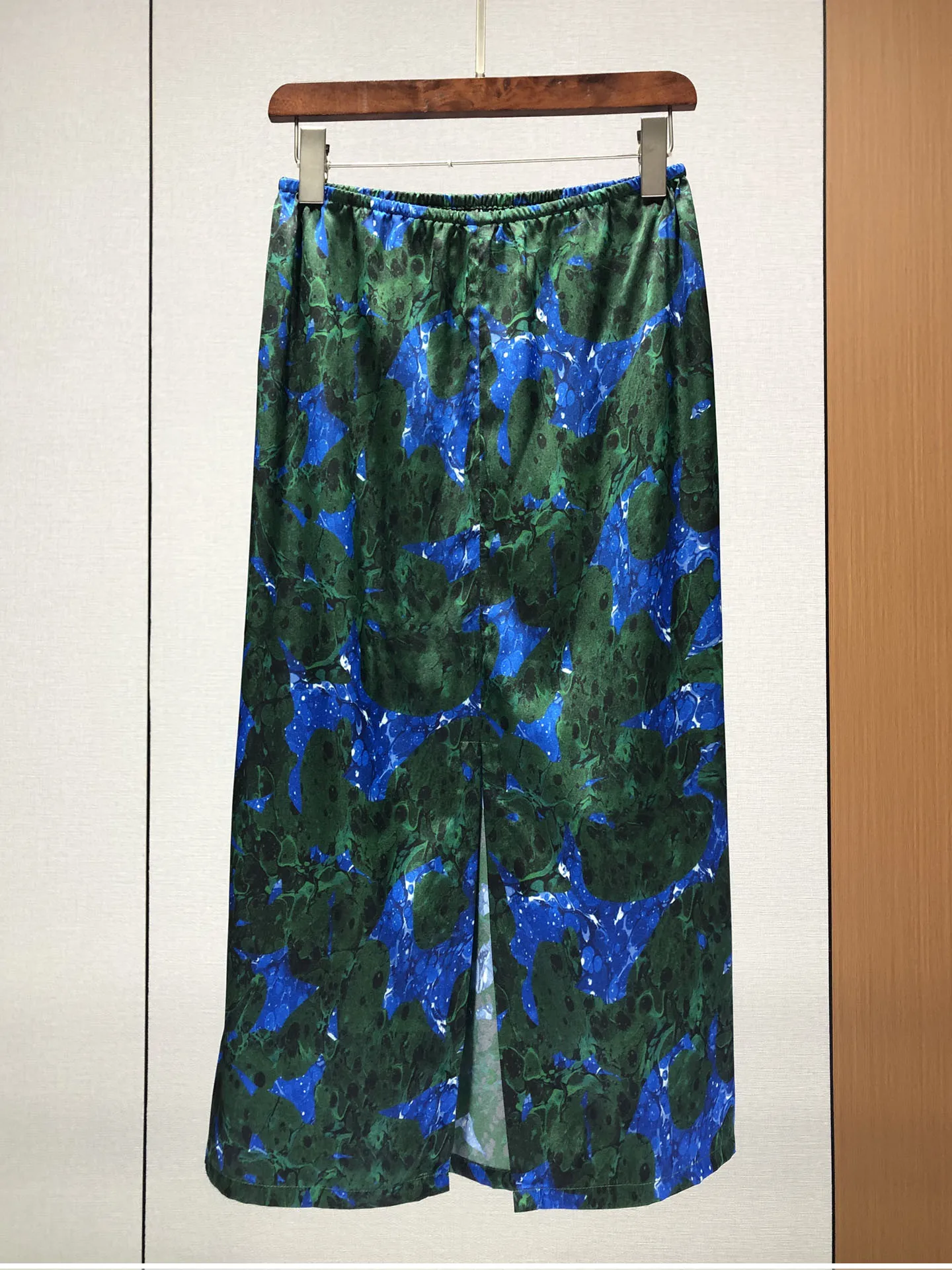 2026 Silk High Waist Printed Skirt Women's European Summer New Elegant Split Long Skirt