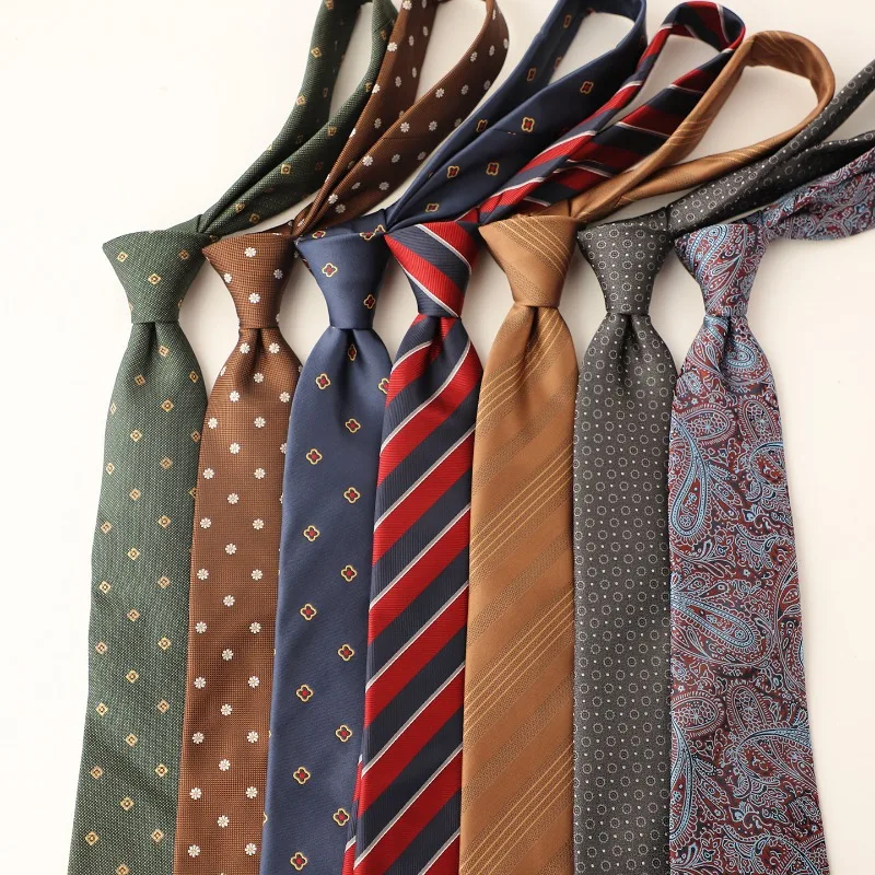 Vintage 8CM Width Striped Formal Gentleman Necktie Classic Stripe Pattern In Dark Green And Coffee Elegant Neck Tie For Business