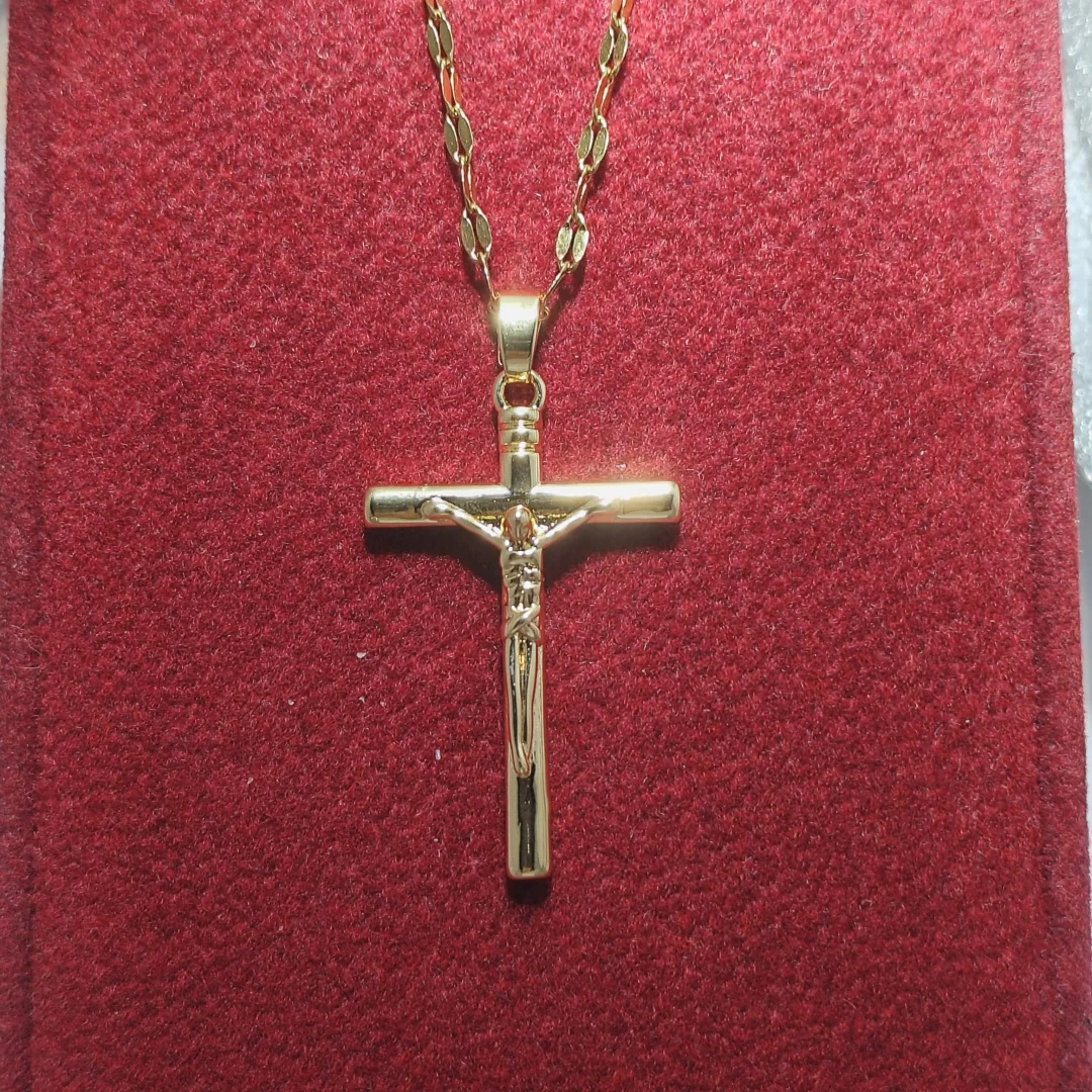 Titanium Steel Necklace with Gold Plated Cross Pendant for Men and Women,  Jewelry Accessories