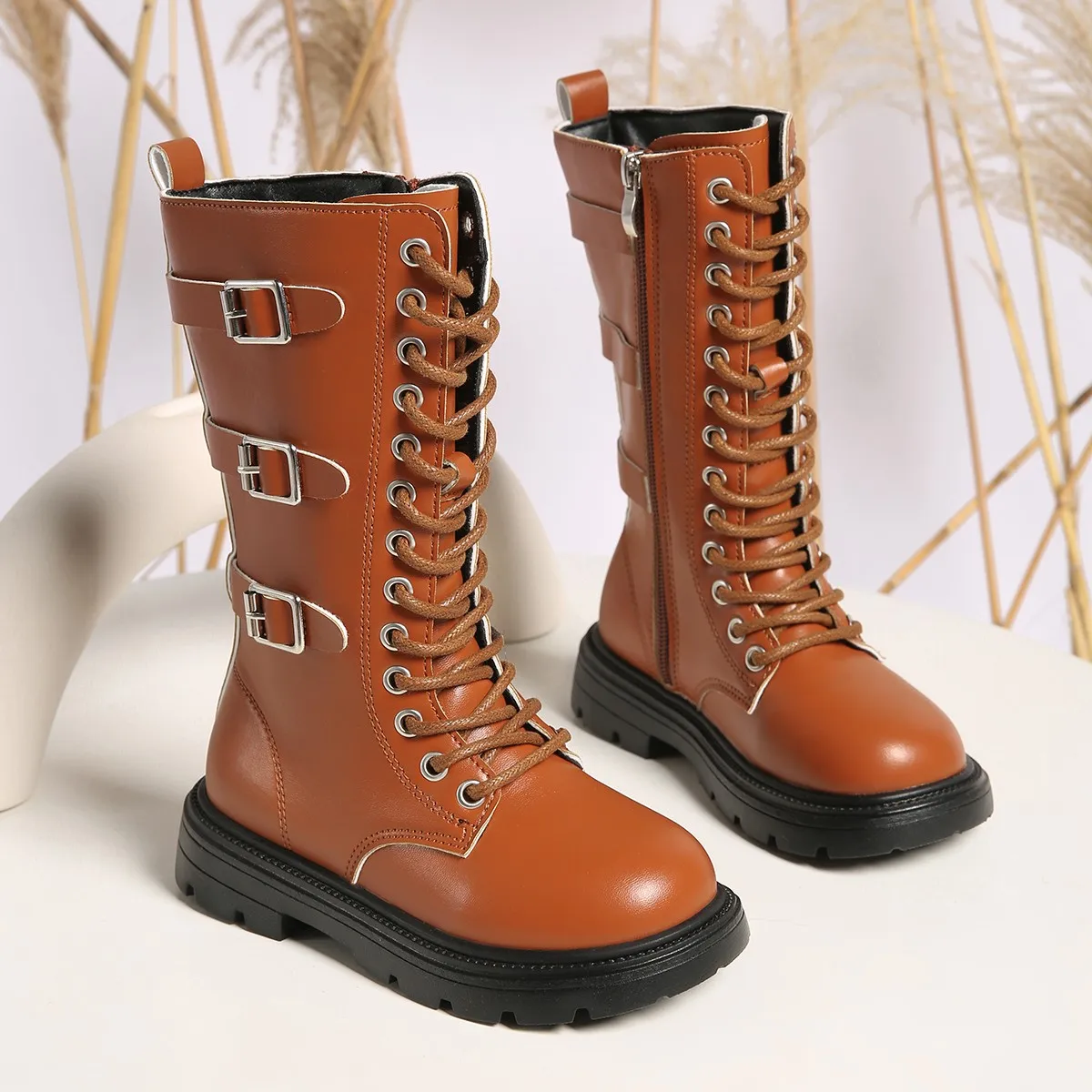 

Сапоги для верховой езды для девочек с тремя пряжками, новинка 2023 года, осенние детские ботинки с дышащей подкладкой, нескользящие детские уличные походные ботинки в западном стиле