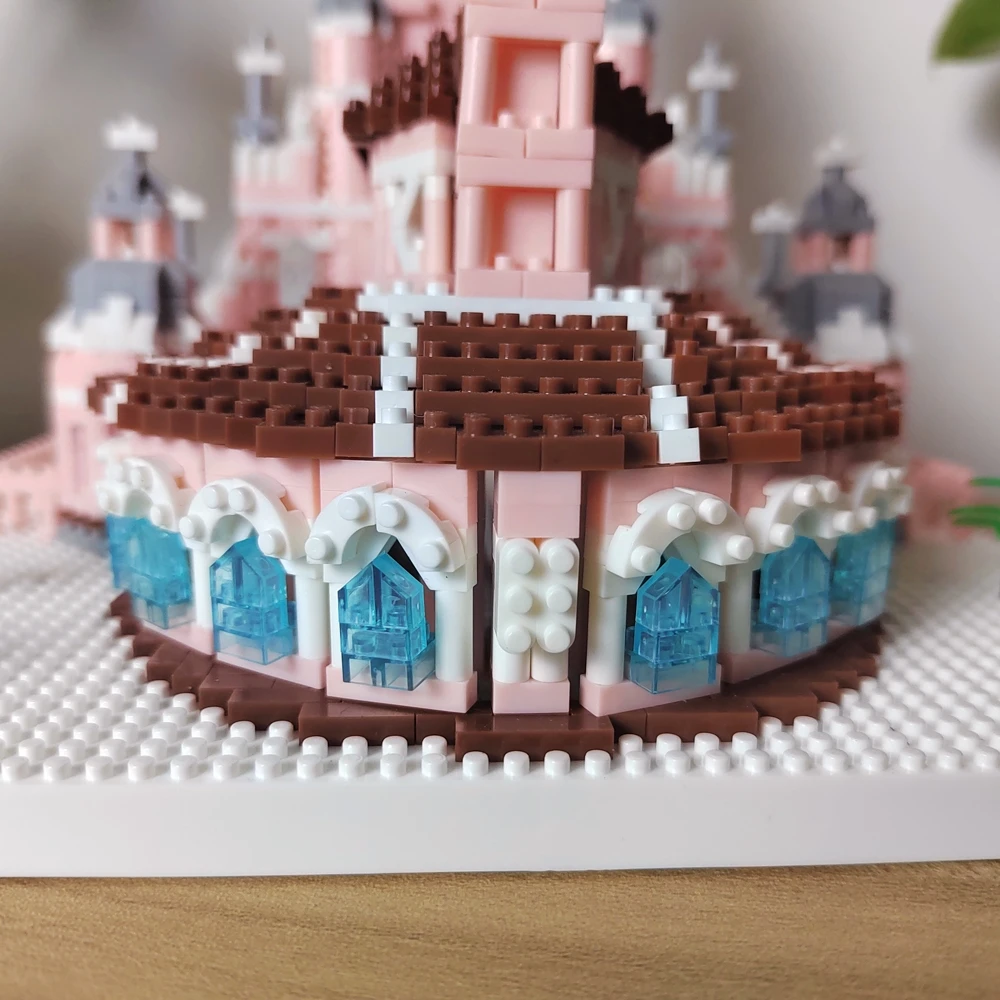 Dreamy Princess Castle Building Blocks Toy: Elegant Display Ornament, Promotes Creativity&Cognitive Growth,Perfect Girls\' Gift