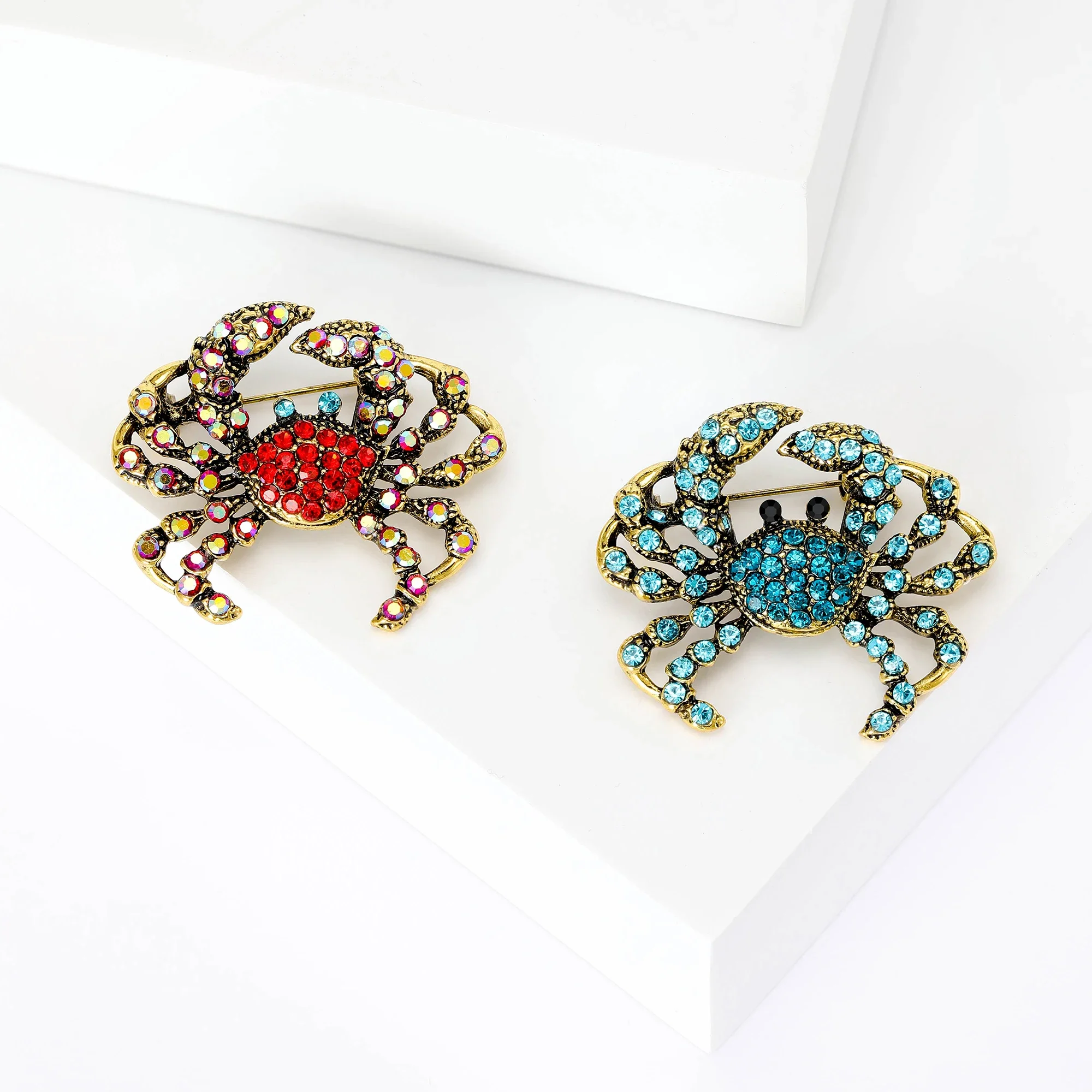 Rhinestone Cute Crab Brooches for Women Unisex Sea Life Pins Office Party Friend Gifts Jewelry Accessories