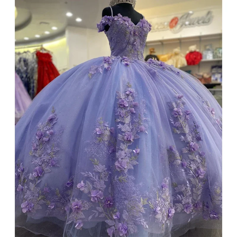 Красивые лавандовые платья Quinceanera с открытыми плечами, 3D цветочные аппликации, сексуальные роскошные платья на тонких бретельках на шнуровке для выпускного вечера по индивидуальному заказу