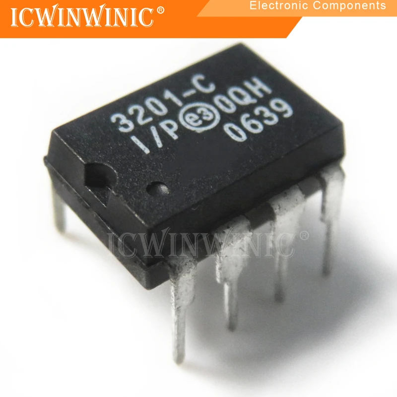 1 pieza MCP3201-CI/P MCP3201