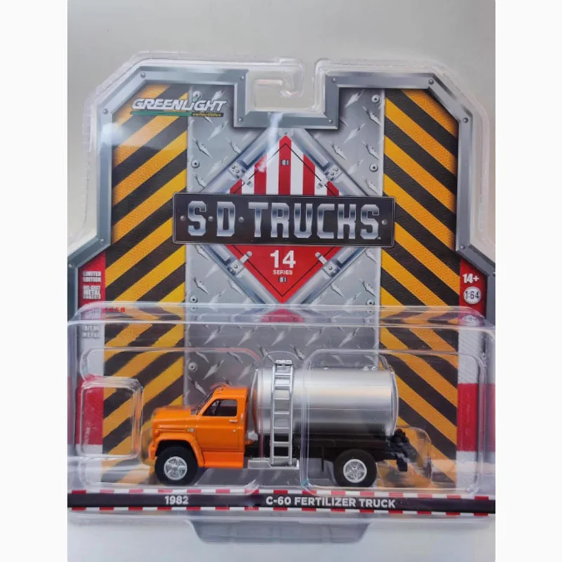 Greenlight Diecast 1:64 Scale 1982 C-60 C60 Fertilizer Truck Alloy Simulation Car Model Collection Display Toy Gift