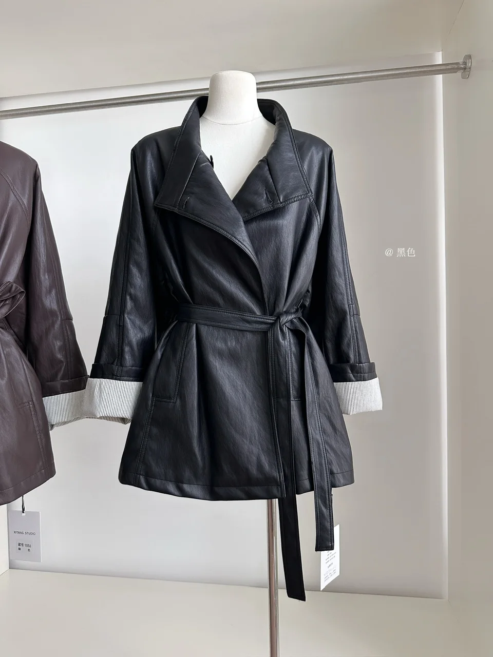 Dolcevita a maniche lunghe in ecopelle autunno inverno da donna Cappotto lungo allentato Lady Streetwear Top capispalla in pelle tinta unita tinta unita