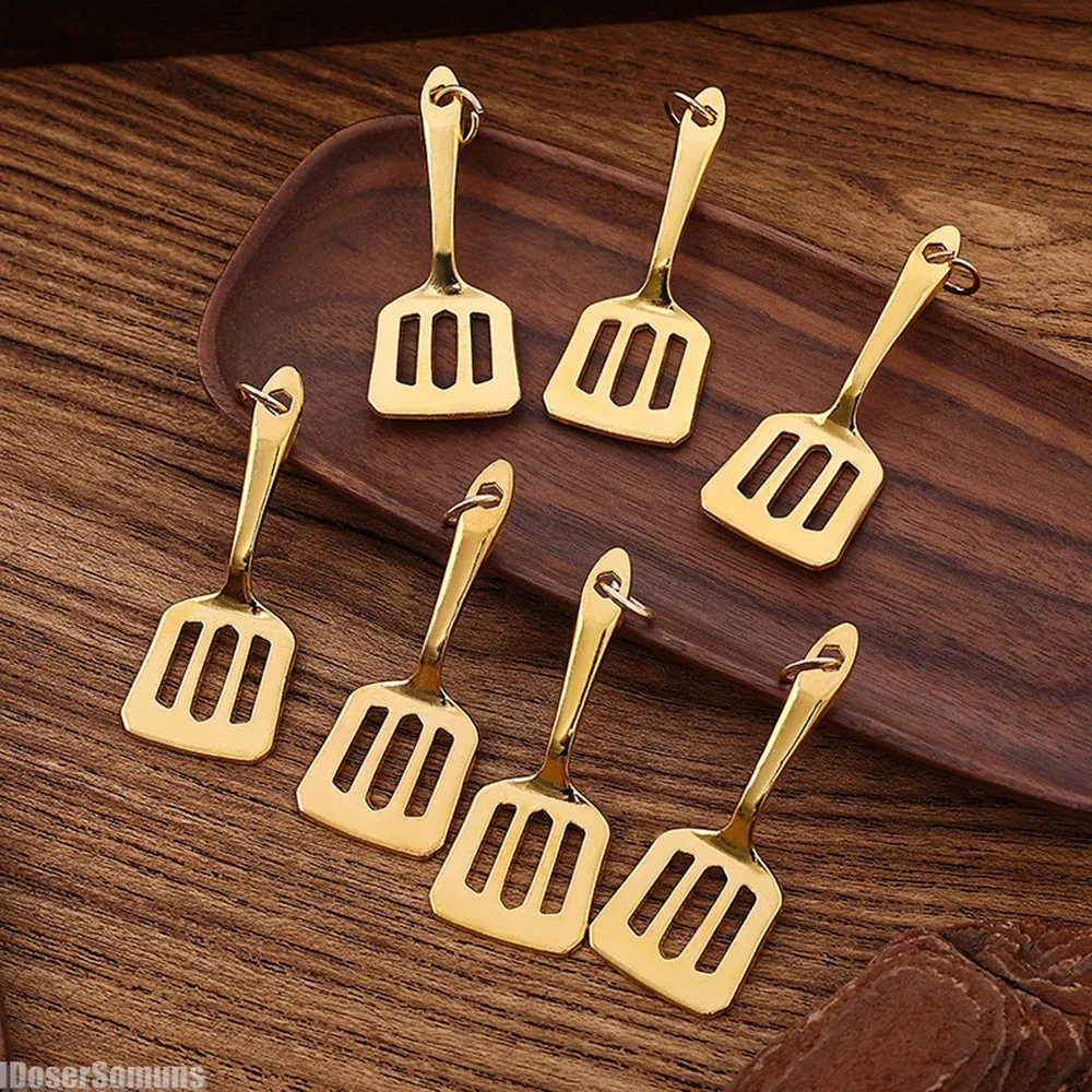 Golden Shovel Game Peripheral Key Chain Computer Desktop Metal Ornament Work Station Decoration Bag Pendant Mini Creative Gifts