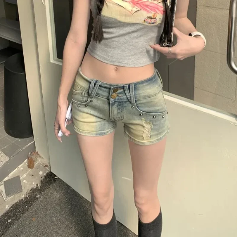 

Женские новые стильные джинсовые шорты с заклепками в стиле ретро, новые уличные шорты с низкой талией