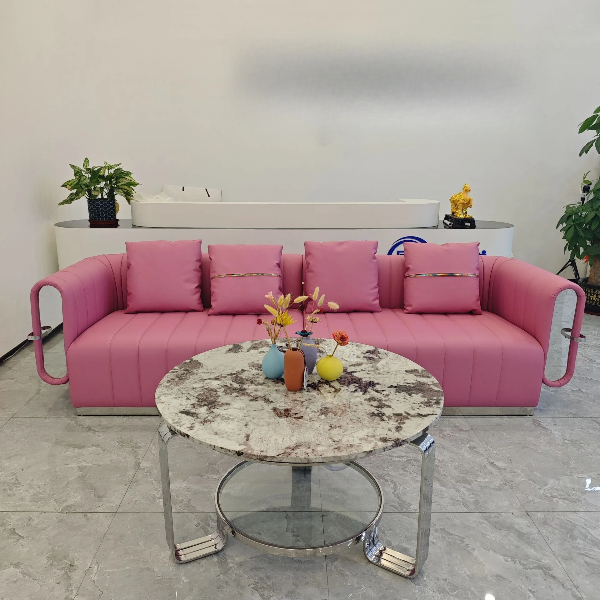 rw-Light luxury ktv sofa coffee table party box U-shaped card seat bar sofa suitable for high-end nightclub business meetings-