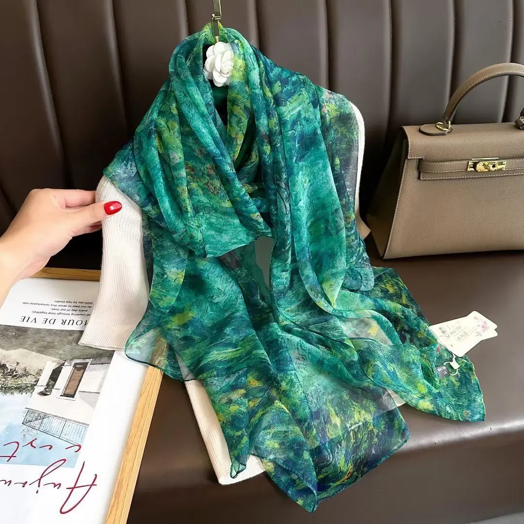 

1 PCS 190cmX130 Spring and Summer New Green Oil Painting Yourou Yarn Yarn Large Size Beach Towel Travel Sunscreen Scarf