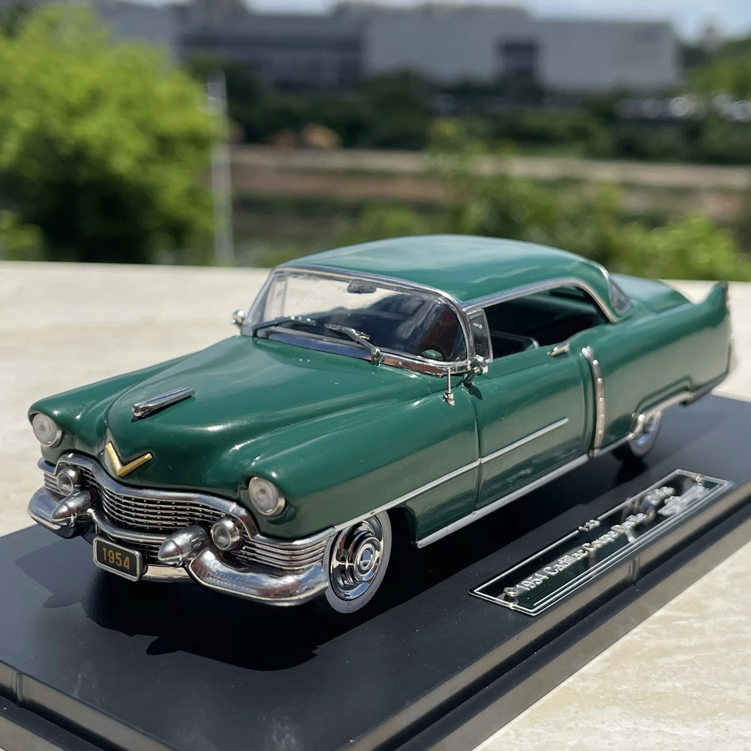 

Литая игрушка Cadillac COUPE в масштабе 1:43, винтажная модель автомобиля, классика, ностальгия, подарок для взрослых, коллекция сувениров, статический дисплей