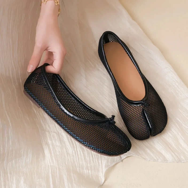 Retro Split-Toe Horse Hoof Shallow Single Shoes for Women 2026 New Woven Fishnet Slip-On Granny Shoes - view 3