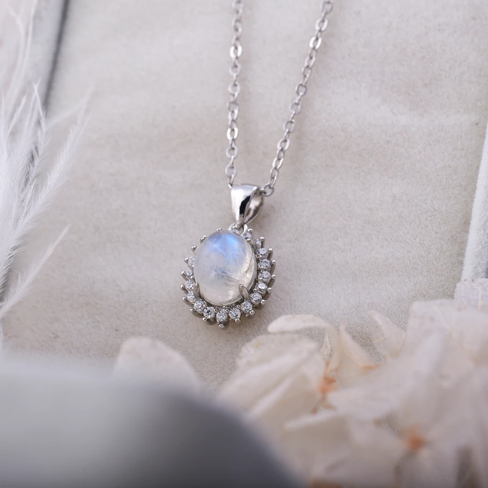 ITSMOS Natural Moonstone Silver Pendant Necklace Blue MoonLight Gemstone Necklace for Women Romantic Dainty Jewelry