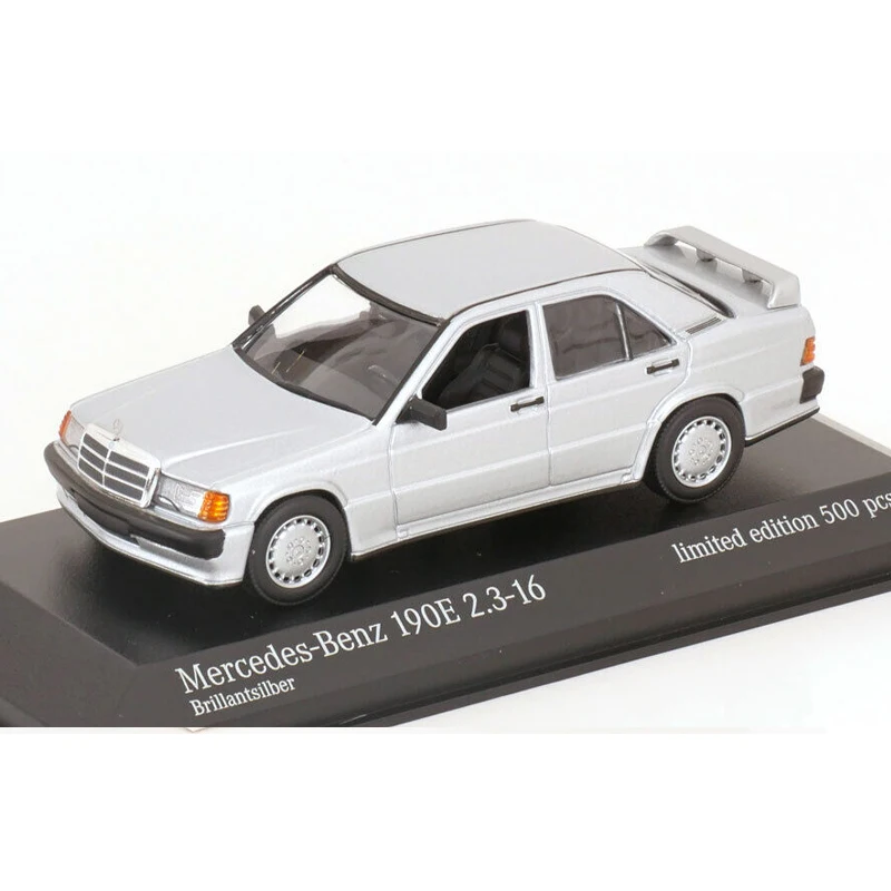 1/43 Mercedes-Benz classic car 190E 2.3-16 W201 Saloon 1984 simulation model, children\'s collection, gifts for children.