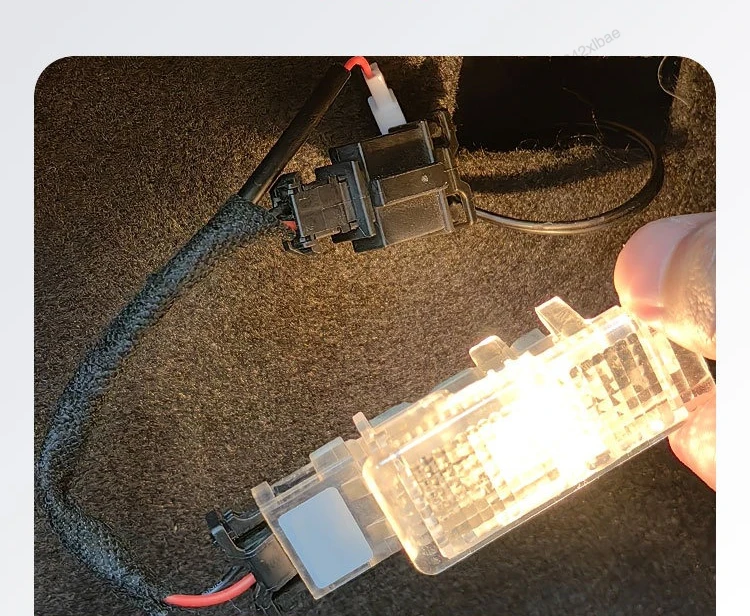 مصباح إضاءة صندوق السيارة ترحيب تدفق توهج الإضاءة المحيطة ديكور مصباح ليد مصابيح الزخرفية لفولكس واجن تيجوان Allspace Tiguan X