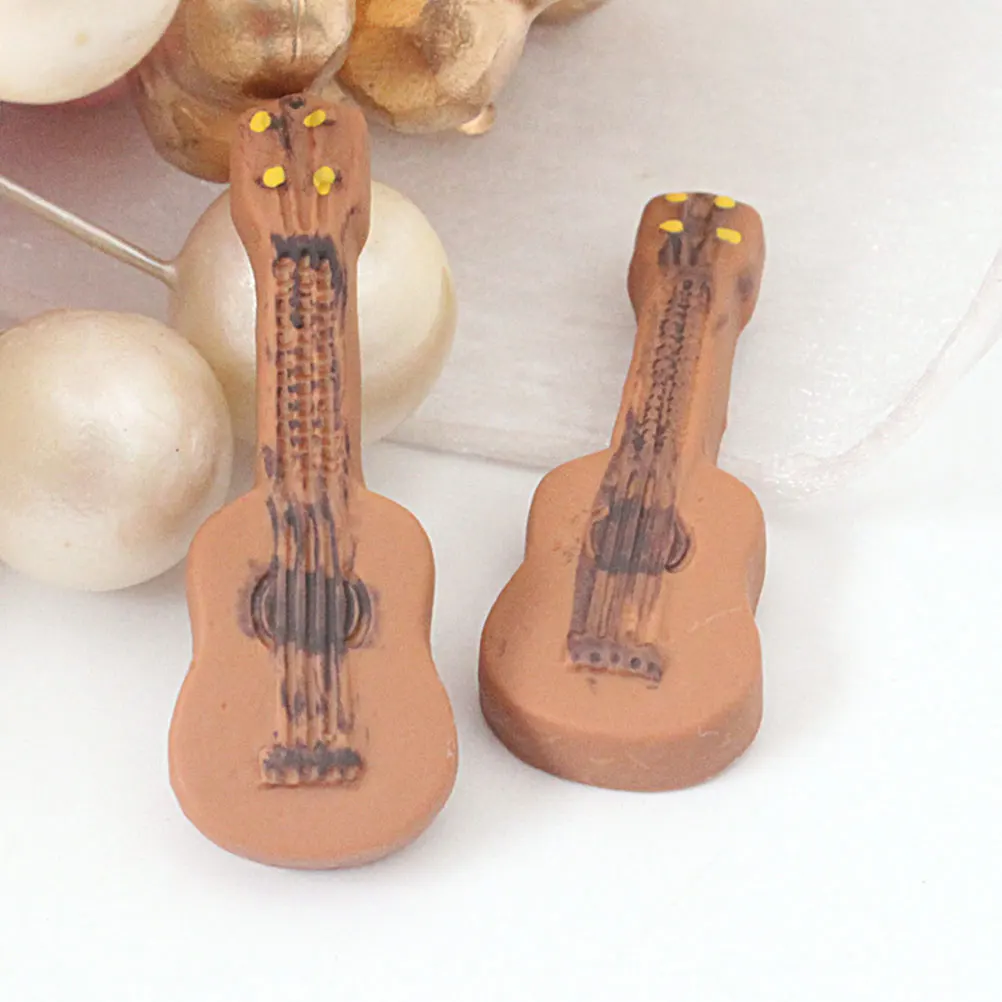 

6 Pcs Mini Guitar Decorative Resin Model Photo Props Small Size Simulation Desktop Adornments Creative Gifts Miniature House