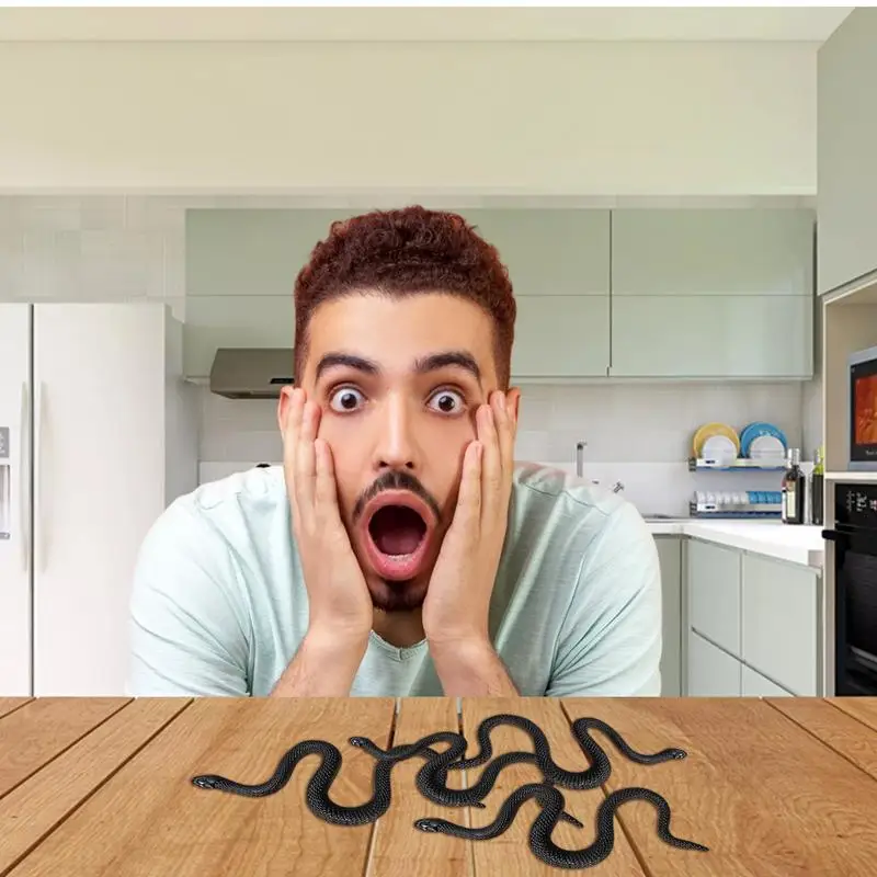 10.5cm Miękki wąż zabawkowy TPR Czarny wąż symulacyjny Realistyczny straszny wąż Zabawki dla dorosłych dzieci Nowość Śliczna zabawka Wąż Tricky Toys