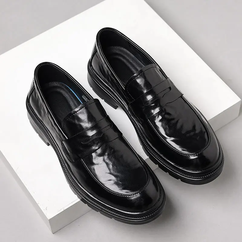 

Весенне-осенняя новая мужская обувь, повседневная обувь из натуральной кожи, деловые модельные туфли для отдыха, уличные модные лоферы без шнуровки