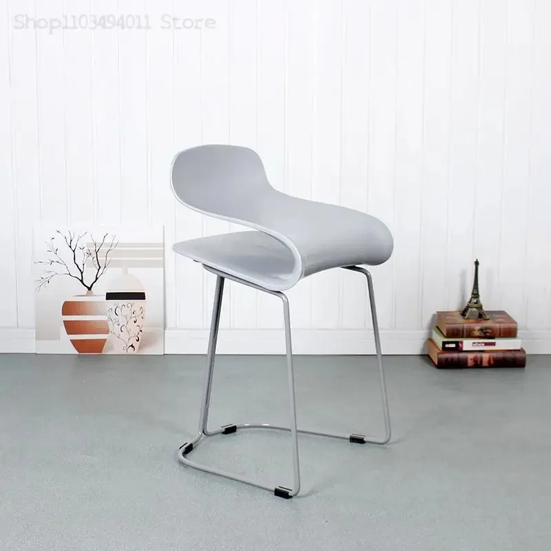 Silla de Bar nórdica, taburete alto Simple moderno, silla de Bar de hierro para el hogar, taburete de Bar de estilo Industrial, silla alta de escritorio frontal