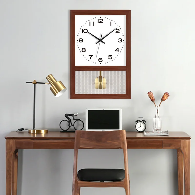 Retro Solid Wood Clock Living Room Decoration Clocks Square Art Table Clocks Silent Mechanism Pendulum Clock Interior Ornaments