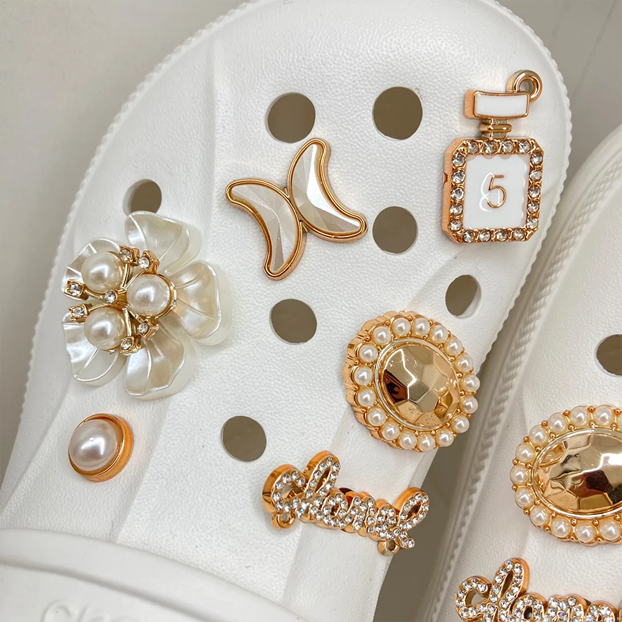 12pcs Gloden Shoe Charms 3D Flower Perfume Faux Pearl Shoe Buckle Decoration Suitable For Crocs Kids Party Gift image 2