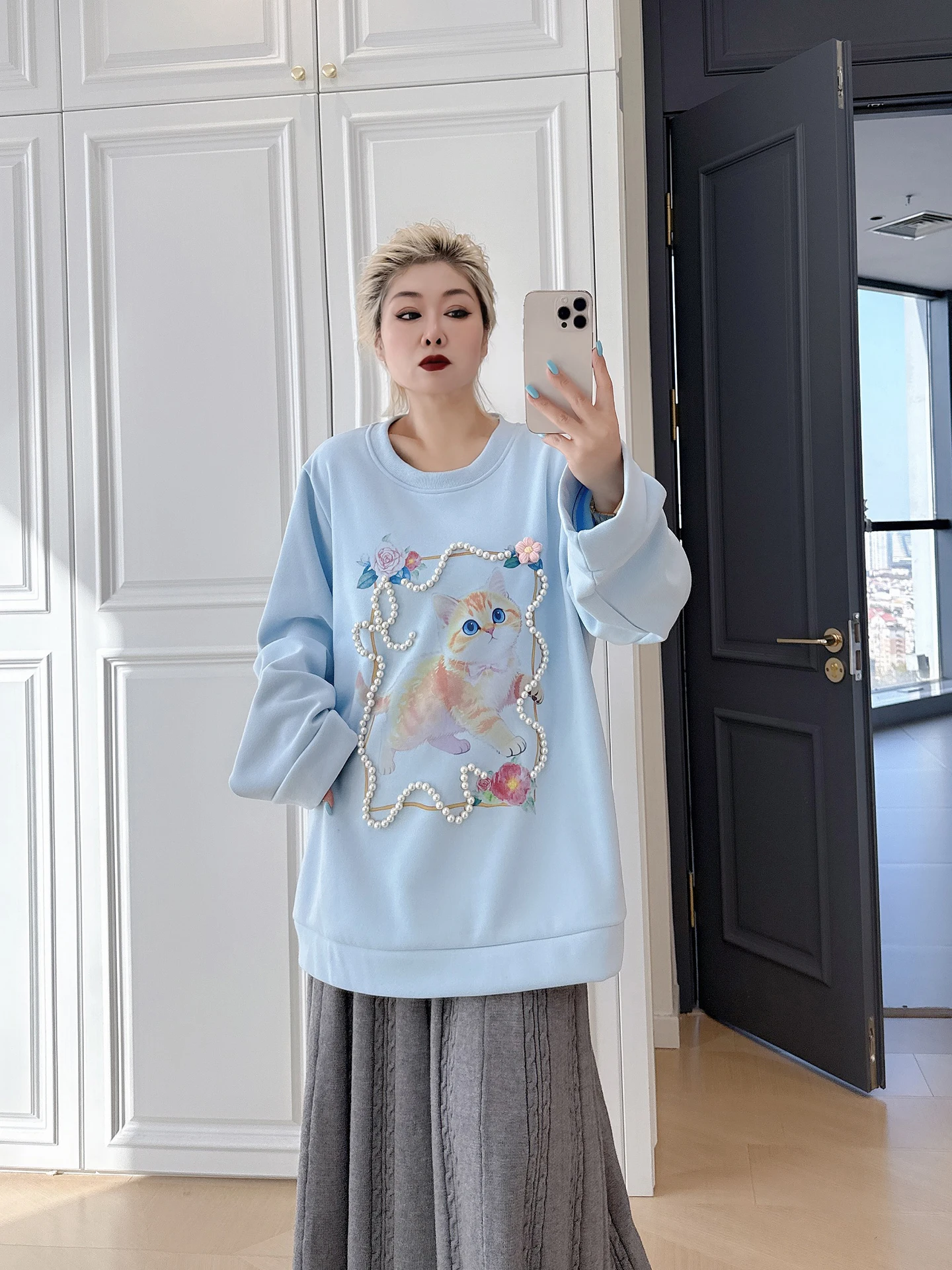 

Женская свободная модная толстовка Laid-ba больших размеров с круглым вырезом, эффектом стройности и трендовым дизайном