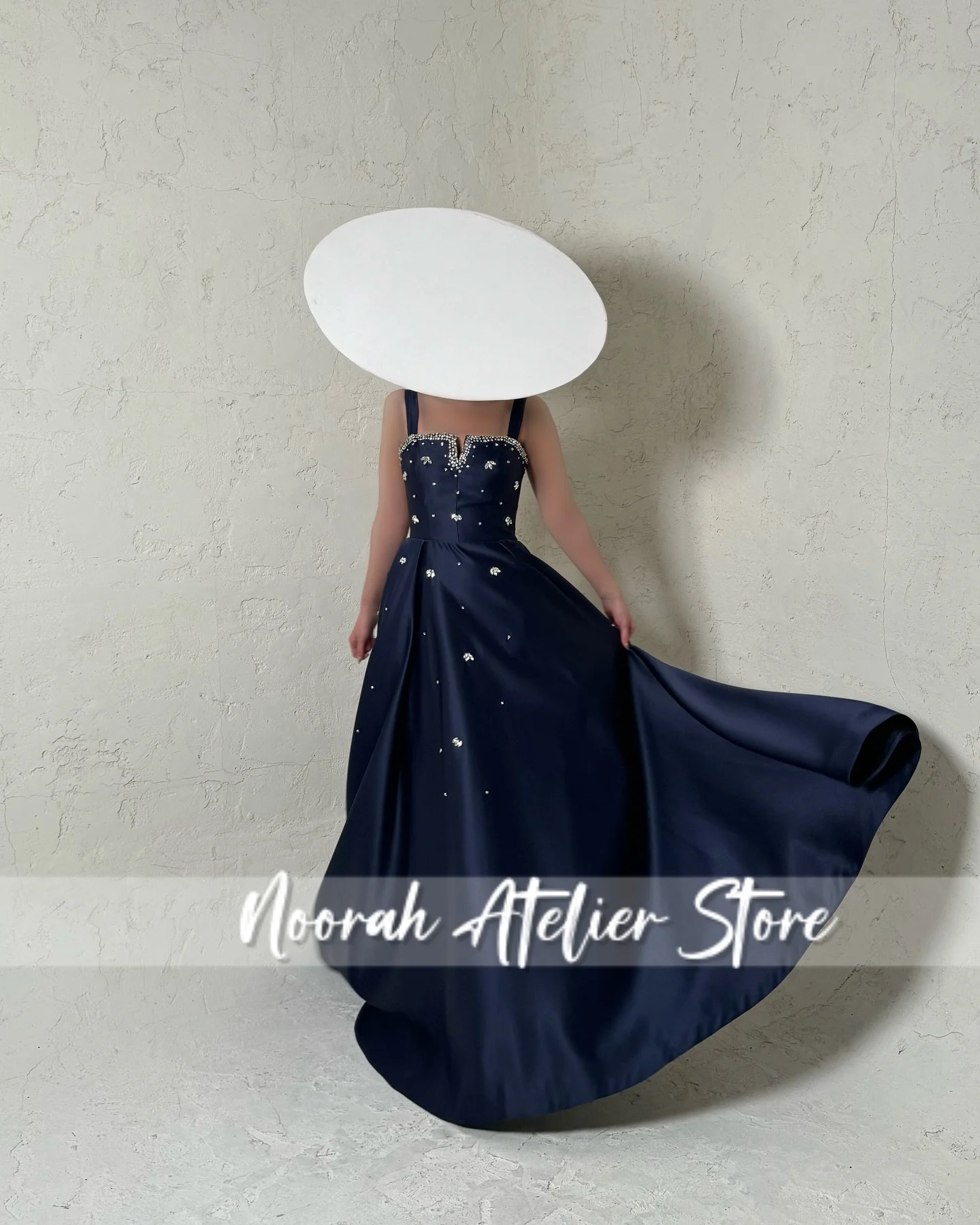 Nuevo Halter azul rebordear lujosos Vestidos de noche para mujer 2025 Dubai Aline Vestidos de celebridades vestido de fiesta Vestidos personalizados