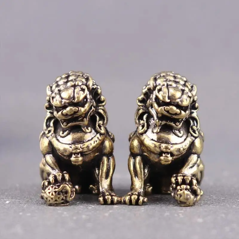 Chinese Brass Lion Statue 1 Pair Mini Tea Pet Ornament Vintage Metal Decor For Home Office Desk Tea Table Display Craft