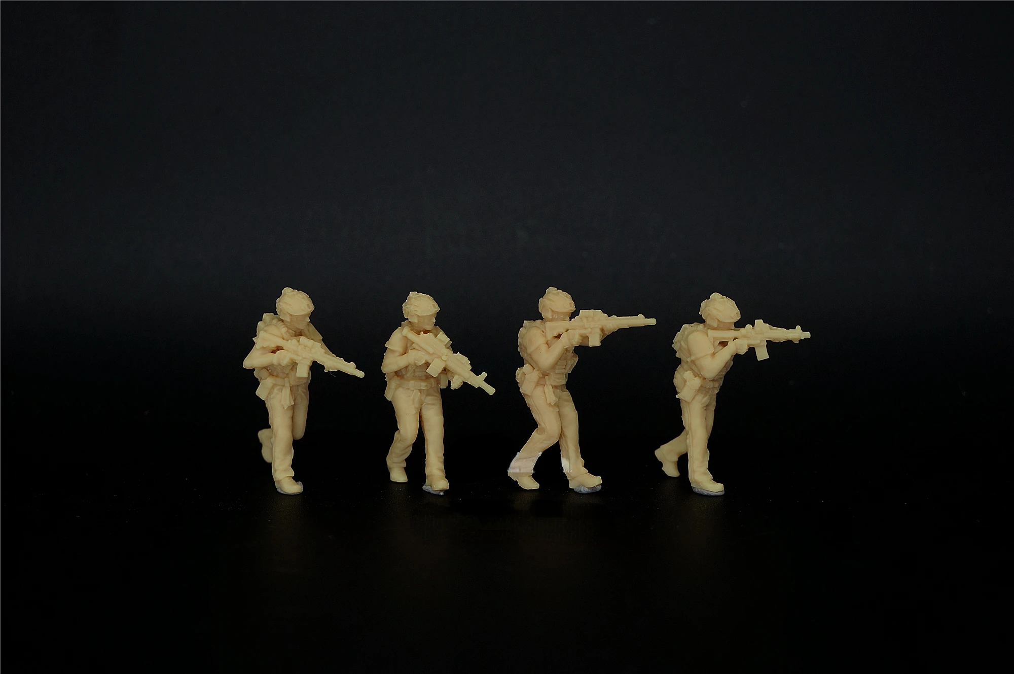 1/72 Modern US Anti-terrorism Special Forces Team Consisting of 4 Members (miniature Soldiers)