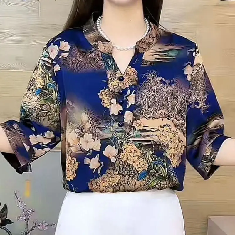 Summer Chinese Style Retro Elegant Fashion Office Lady Loose Casual T-shirts for Women Landscape V Neck Short Sleeve Chic Tops