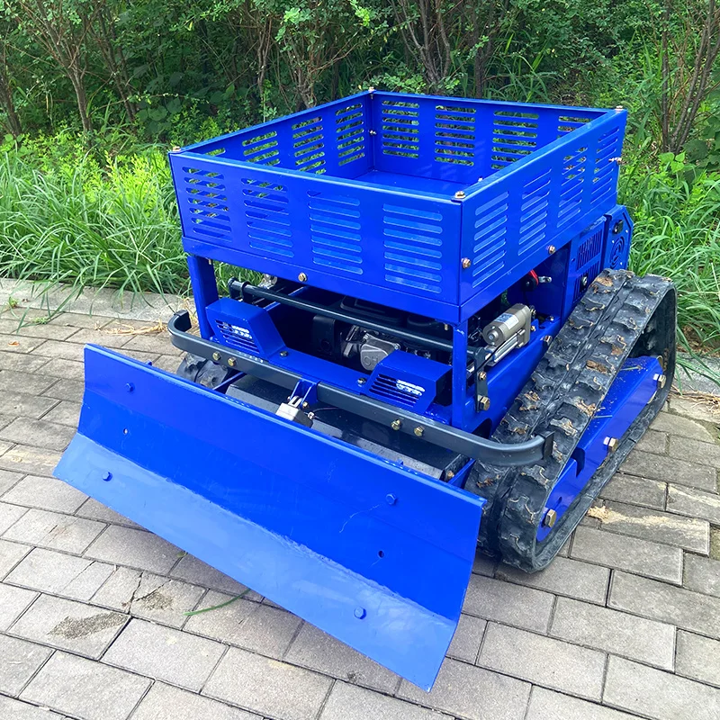 45 Climbing All Terrain Crawler Mower 550mm Remote Control Long Range Grass Cutter