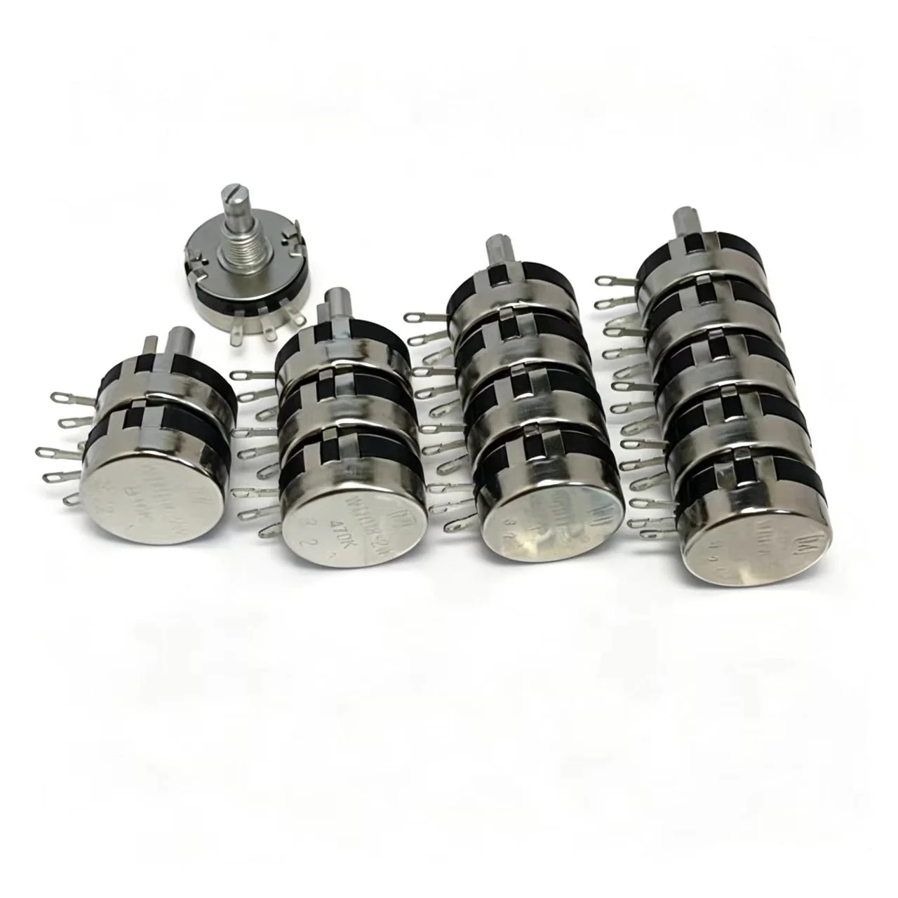 WTH118-2W 20S potentiometer M brand manufacturer direct sales 100 220 470 1K 2K2 3K3 4K7 10K 22K 33K 47K 100K 220K 330K ohm