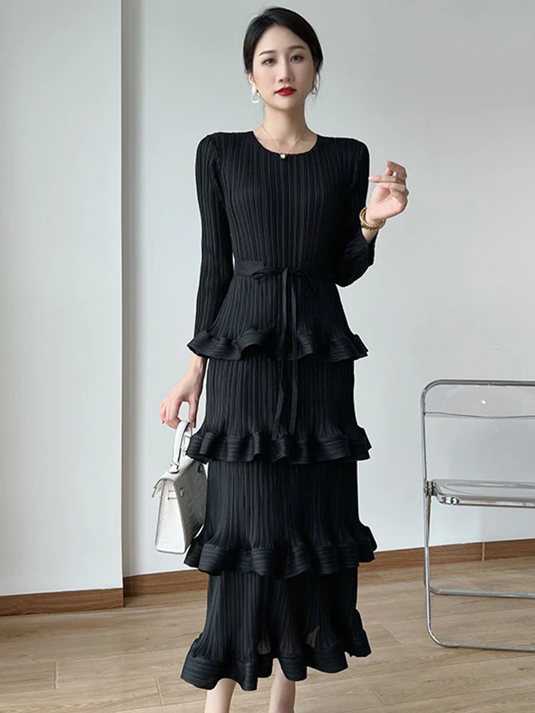 LANMREM Long Pleated Dress Women Round Neck Solid Color Ruffles Cake Belt Dresses Multi-layer Female Elegant Clothing 2R6863