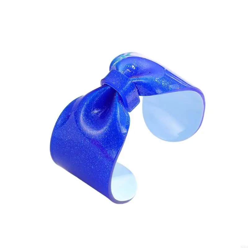 2026 New Stylish Oversized Bowknot Resin Bangle Eye Catching Casual or Formal Jewelry