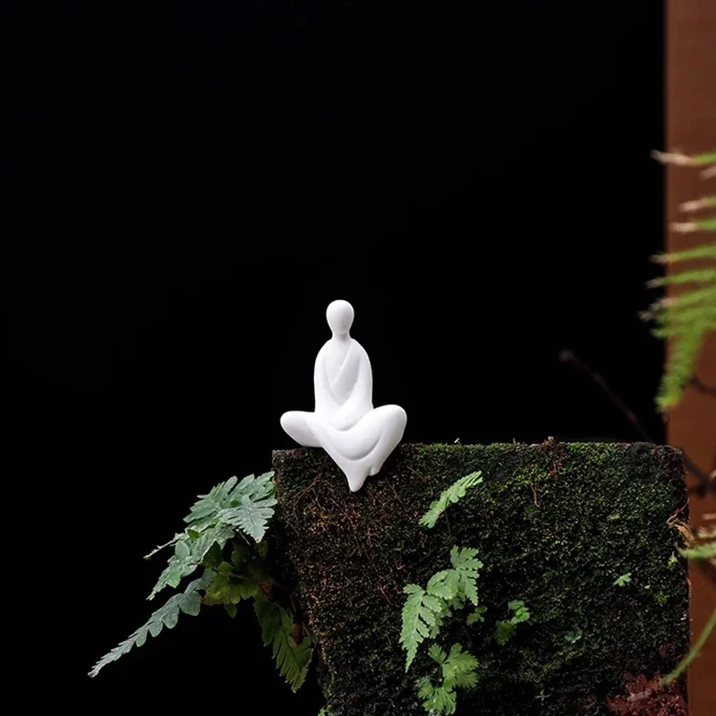 White Porcelain Monk Figurines Aesthetic Living Room Bonsai Fish Tank Miniatures Originality Vintage Home Decor Estatua FYFM view 5