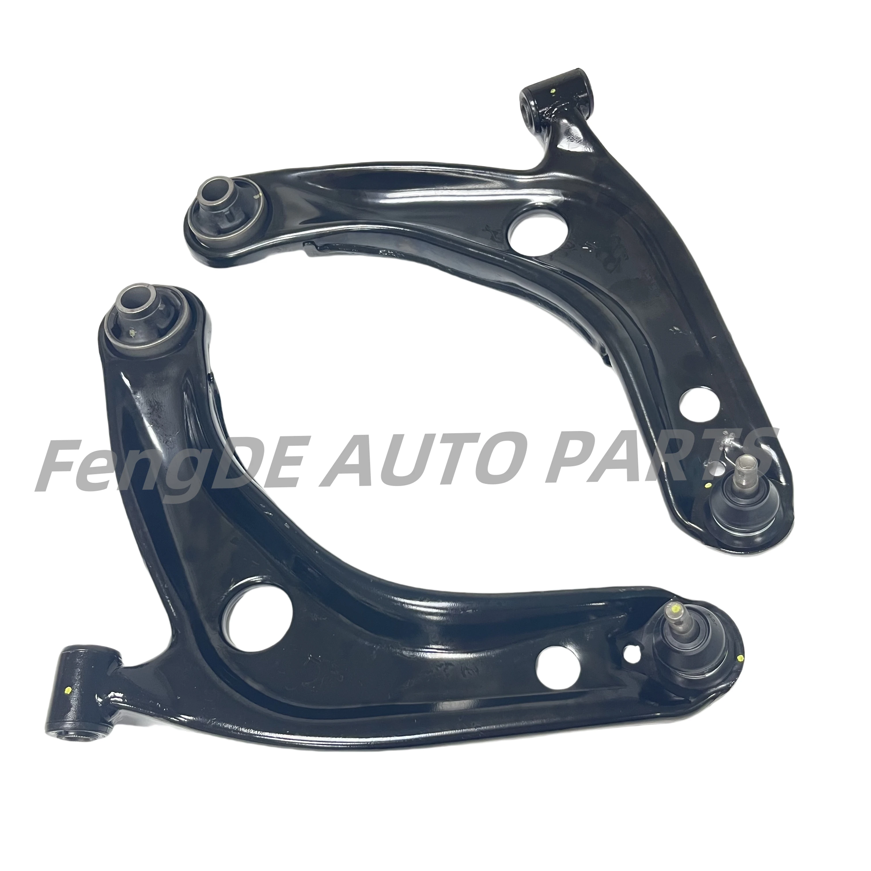 

Левый и правый передний нижний рычаг для Toyota Yaris Prius C xD 2007-2016, новый 48069-59095 48068-59095 48068-59135 48069-59125