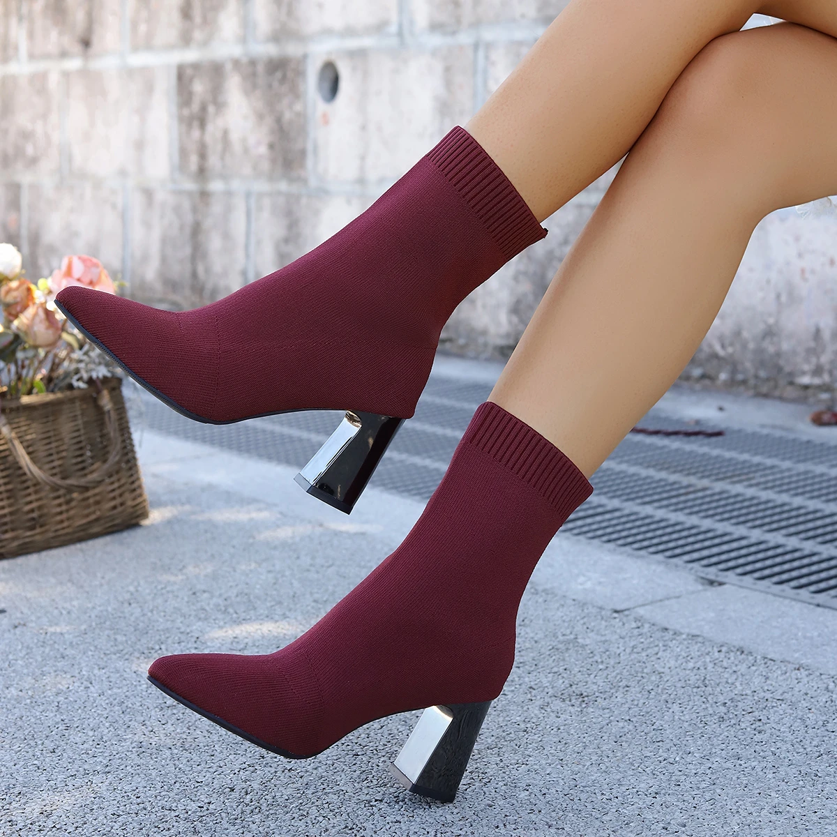 Women Fashion Ankle Boots Autumn Pointy Solid Color Stretch Knitted Sock Boots Women Chunky Slip on Plus-size Shoes for Women