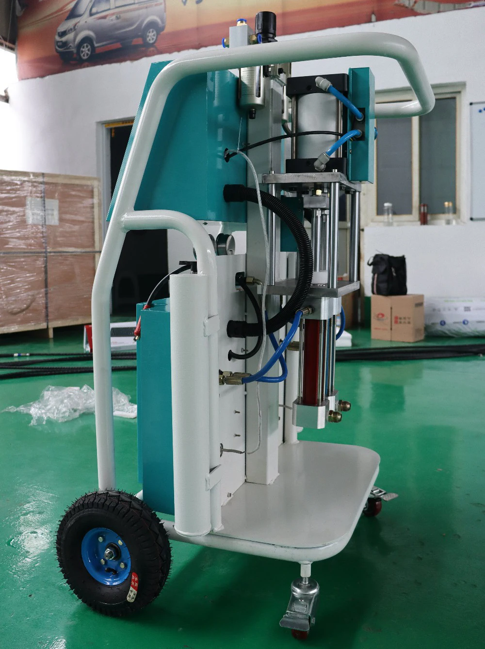 Foaming Machine High Pressure Spraying Machine Pneumatic Flexible Polyurethane Foam Filling Machine Insulation Spray For Sale
